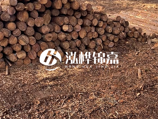 杉木樁價(jià)格按噸計(jì)算還是按根計(jì)算？不同長度的木樁價(jià)格差異是多少？