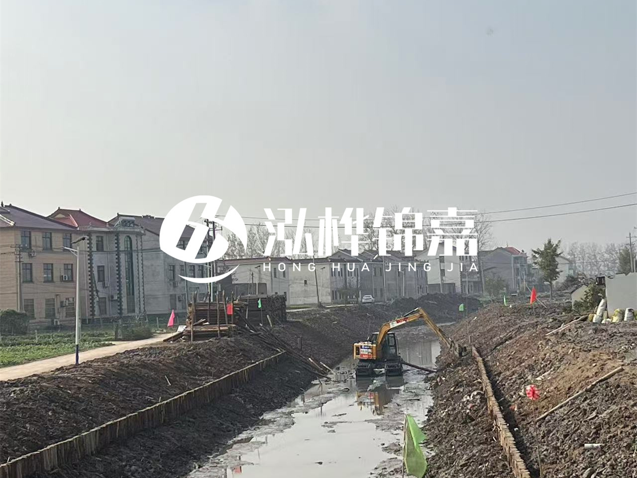 河南松木樁廠家地址在哪里？如何避免買到空心樁？